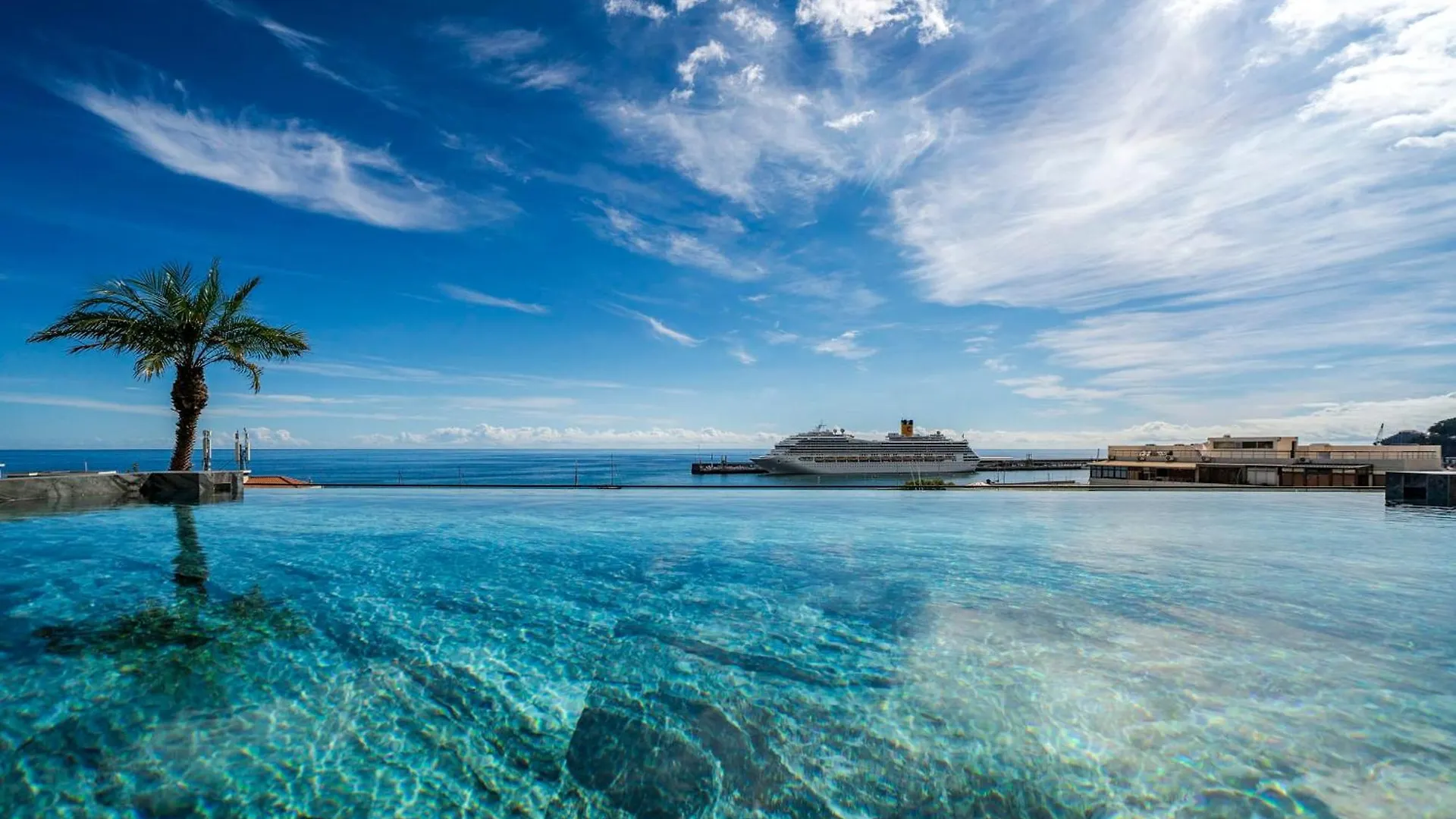 Savoy Insular VI By An Island Apart Φουνκάλ Διαμέρισμα